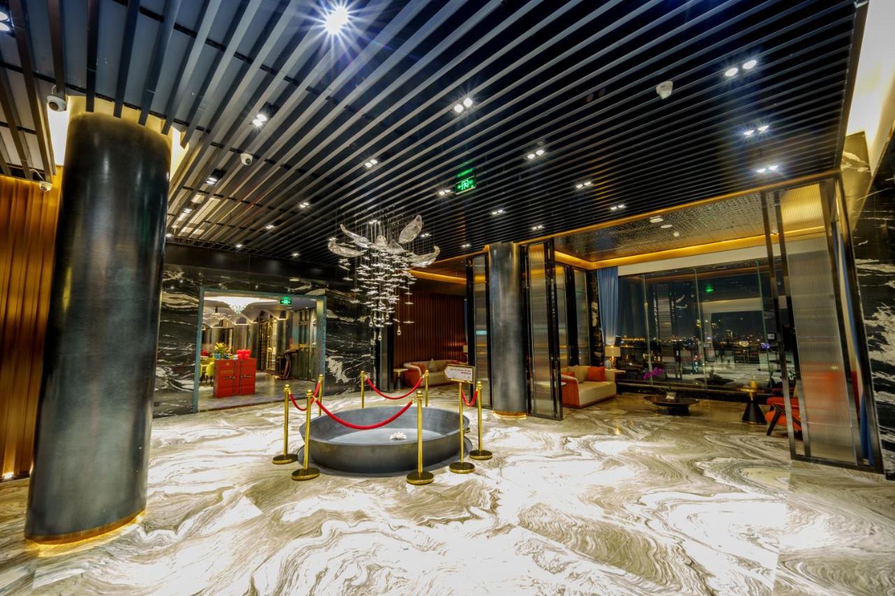 Ocean Hotel بنوم بنه المظهر الخارجي الصورة